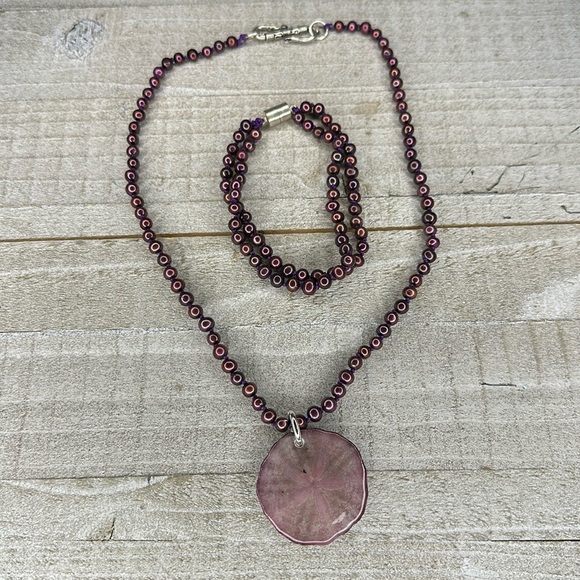 Magenta sand dollar set - Picture 6 of 8